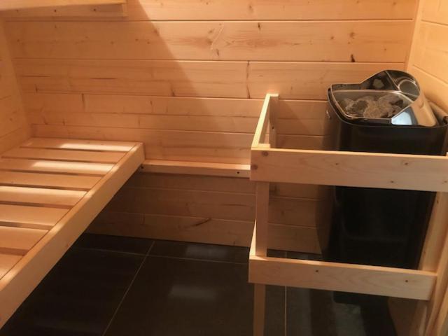 Le Spa Est Dans Le Pre Trigueres 外观 照片