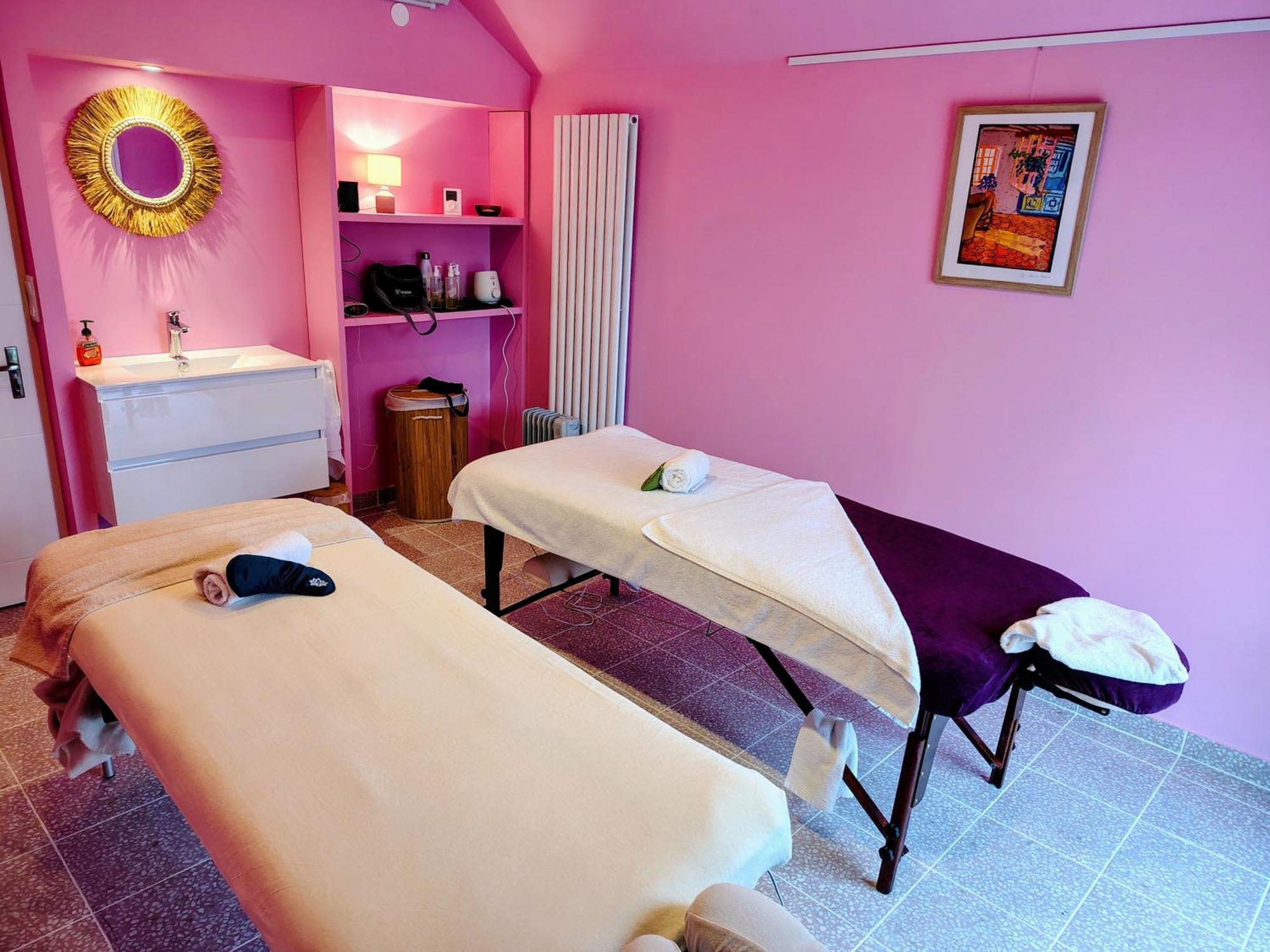 Le Spa Est Dans Le Pre Trigueres 外观 照片
